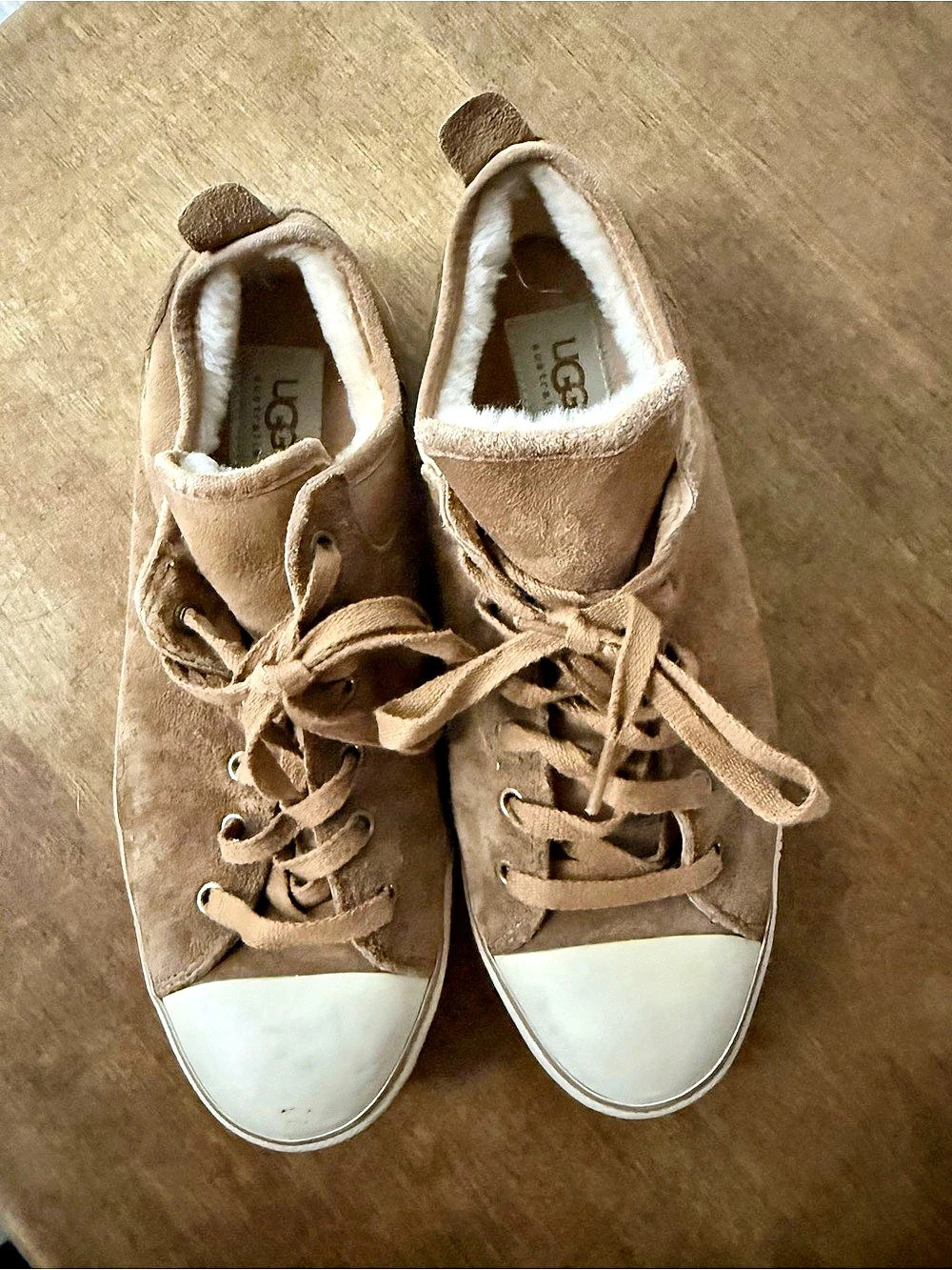 UGG Evera Brown & White Sneakers US 8